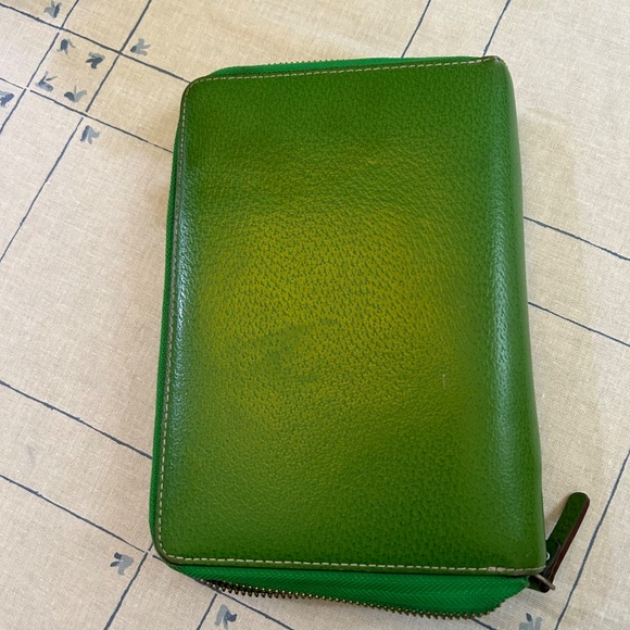 Kate Spade Wellesley Planner - Picture 6 of 8